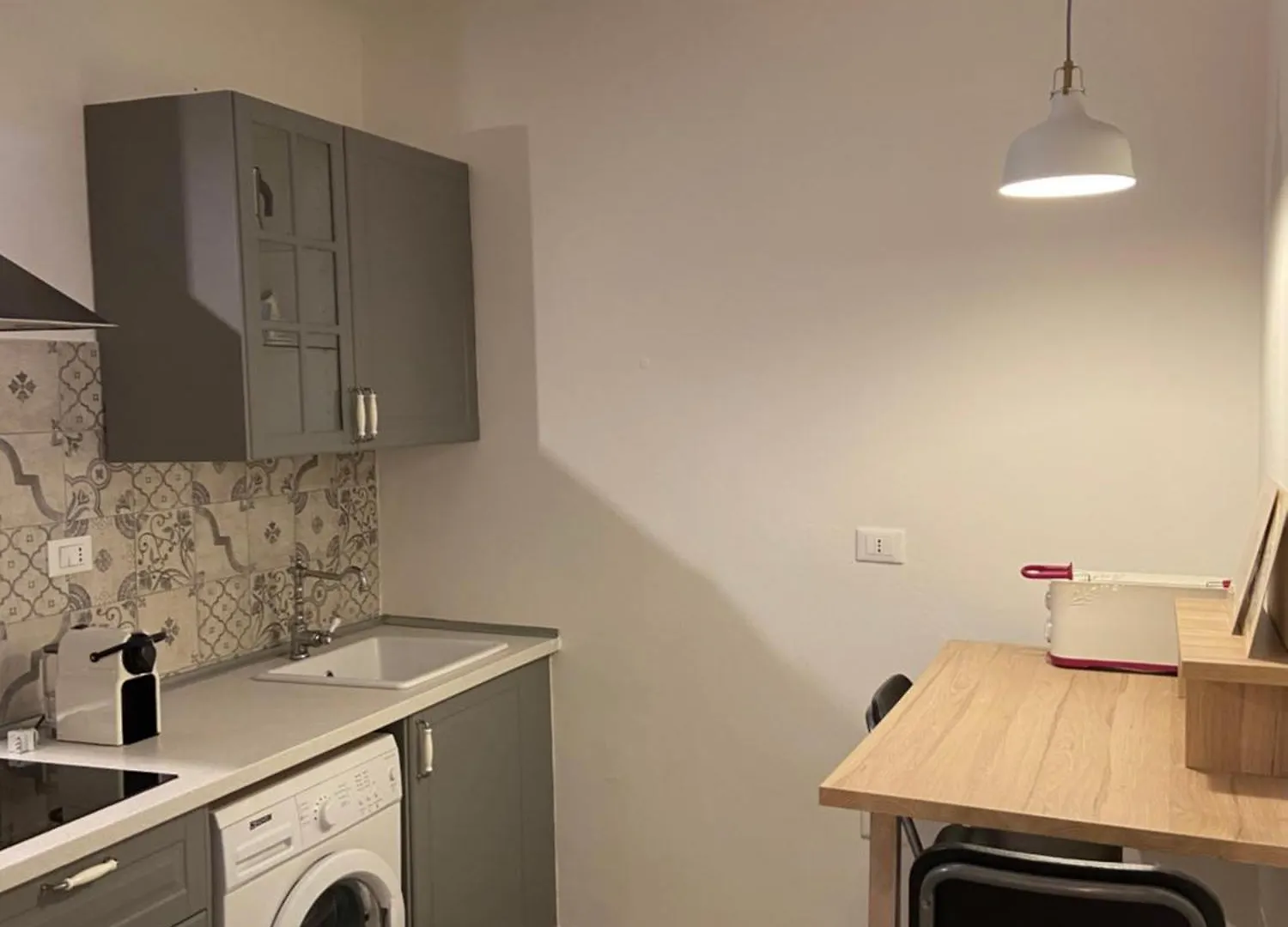 Casa Ortelia: Apartment In A Historic Building بولونيا